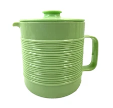 Rubbermaid Melamine Ribbed Pitcher Seafoam/Mint Green 1.5 QT #2677