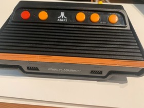 vintage ATARI FLASHBACK game console