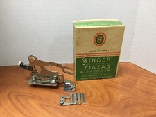 Vintage Singer Adjustable Zig Zag Attachment 121706 w/ Box & Ruffler