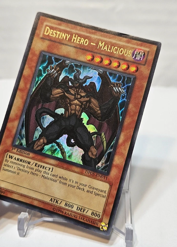Destiny Hero - Malicious DP05-EN011 Ultra Rare 1st Edition Yugioh 147 - Image 4 of 4