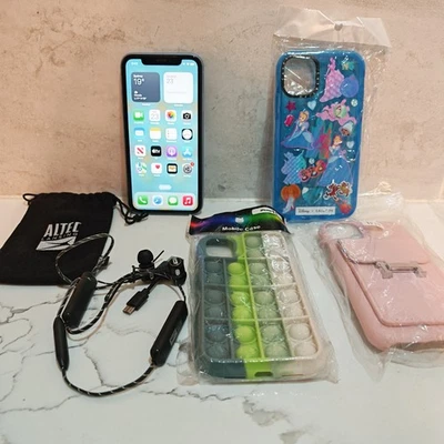 Apple iPhone XR 128GB Blue Great Cond 92% BATT HEALTH Unlocked + Accessories - image 1 of 4