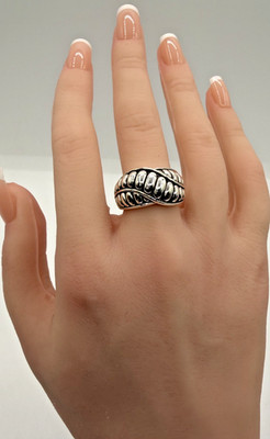 Lagos 925 Sterling Silber geriffelter Crossover Chi Chi Ring 9 g Größe 7,5 4 mm Band