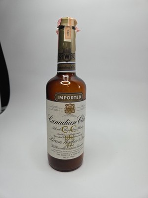 1973 Canadian Club 750 ml Whiskey Glass Bottle Empty