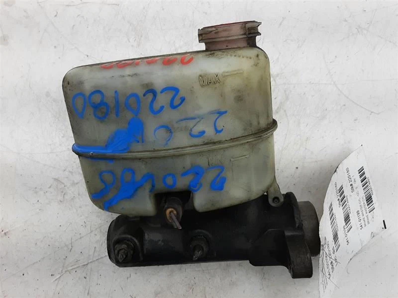 GMC SIERRA 1500 1999 2000 2001 2002 camioneta cilindro maestro de freno 18048539 Foto 2 de 4