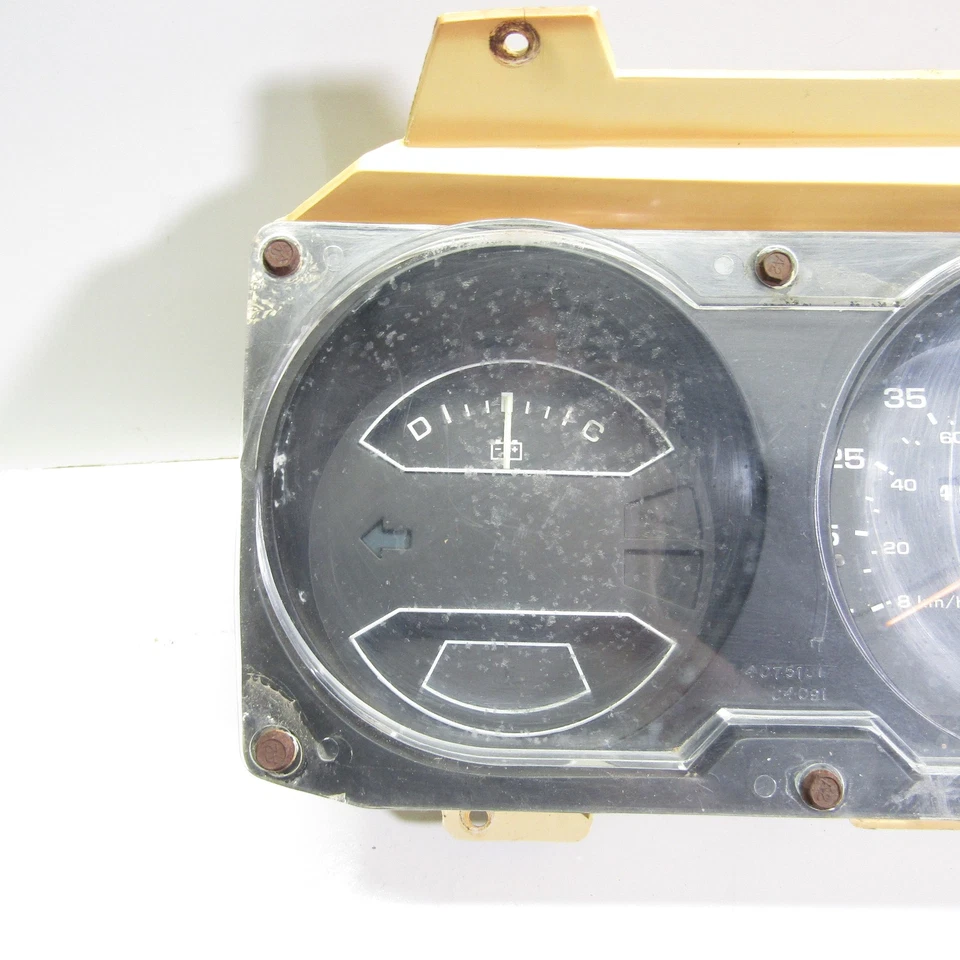 1991-1993 Dodge D150 D250 Ram Speedometer Gauge Instrument Cluster PARTS ONLY - Image 2 of 4