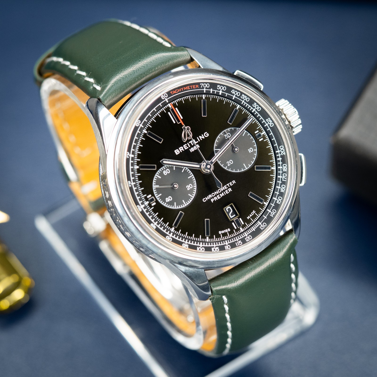 Breitling Premier B01 Chrono 42 AB0118 Rare Green Bentley Racing Box Papers image 5