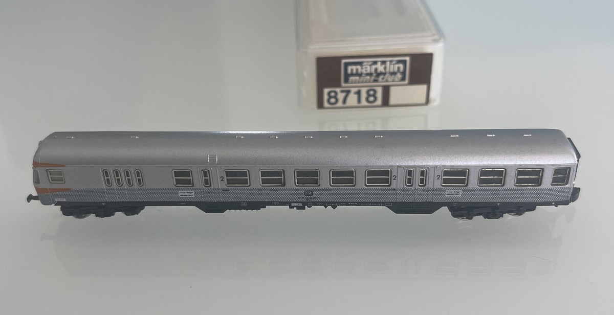 Marklin Mini-Club Z Scale 8718 DB Commuter Car w/Engineer's Cab