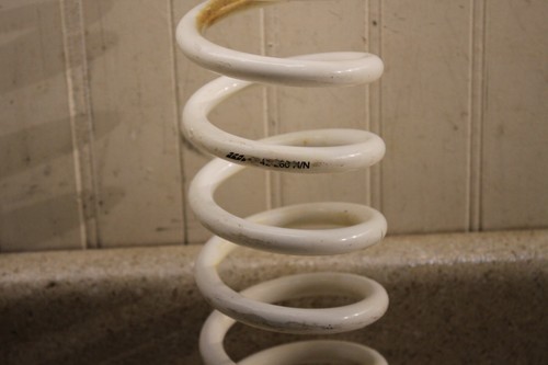 WP Rear Shock Spring 4.2kg 42-260 KTM / Husqvarna 7962 E1 - Picture 3 of 7
