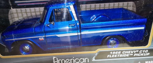 Motor Max 1/24 American Classics - 1966 Chevrolet C10 Fleetside Pickup - Blue - Picture 2 of 11