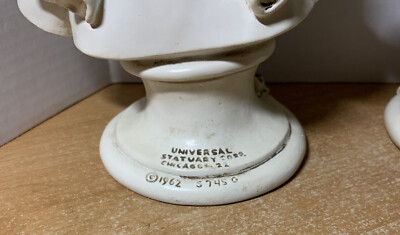 2 Vintage Universal Statuary Corp Chicago 22 S745B, S745G 2 Vintage Universal Statuary Corp Chicago 22 S745B, S745G