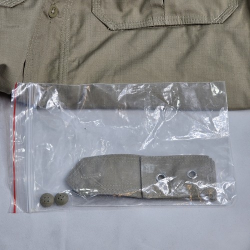 Blackhawk Mens Warrior Wear Button Front Shirt Mens L Beige Khaki Pockets Cargo - Picture 17 of 17