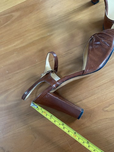 Sandalias vintage Francesco by Mancini tacones cuero marrón 8 puntera abierta correa al tobillo - Imagen 6 de 9
