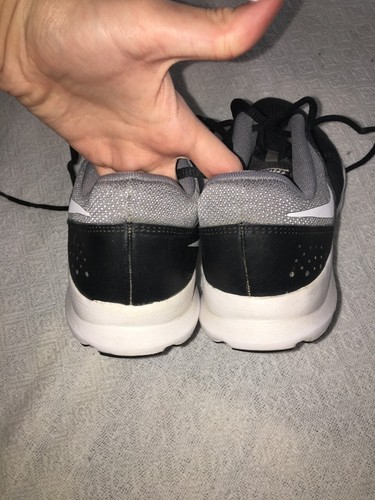 Nike Core Motion Training 3 844651001 Black and White Sneakers Women's size 11.5 - Picture 7 of 8