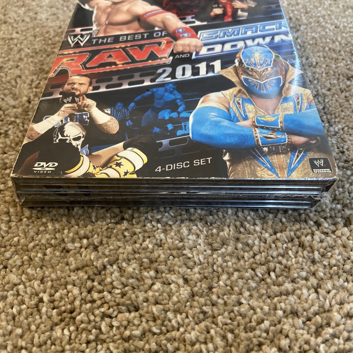 WWE 特集DVD 4本セット　プロレス WWE 特集DVD 4本セット プロレス