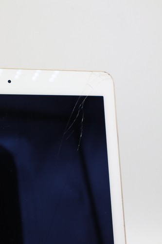 Apple iPad Air 2 WLAN A1566 Rosé Gold 64GB Displayschaden #4813 - Bild 2 von 7