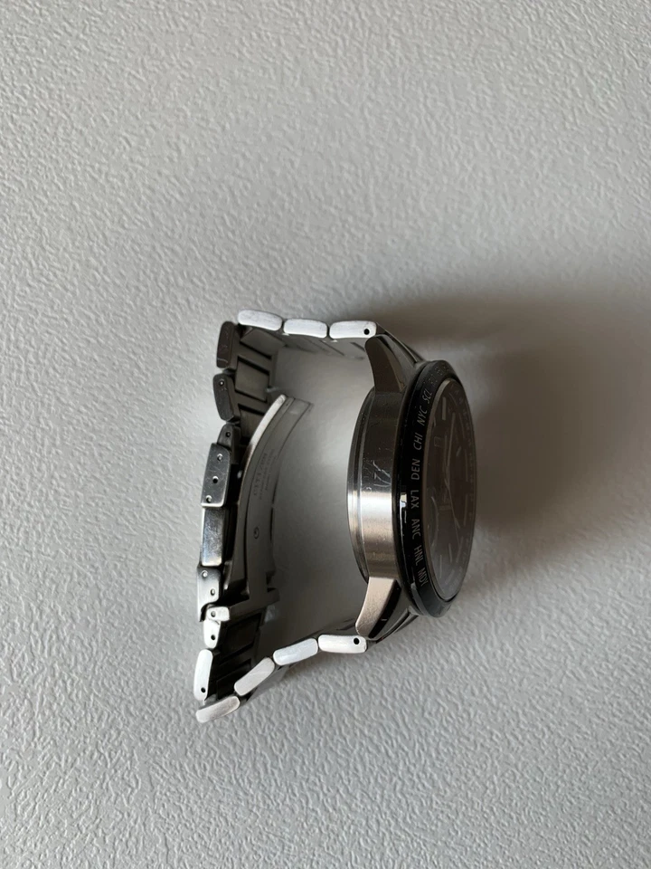 Citizen F150 Solar, GPS, Satellite Wave, Radiocontrolled - Immagine 4 di 4