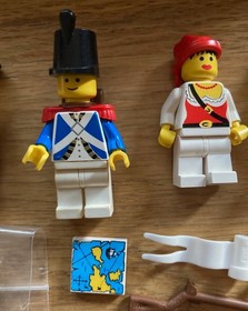 Lego Pirates: 6273 Rock Island Refuge- 100% Complete & Correct- Super Condition