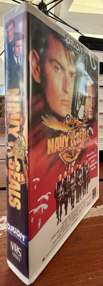 VHS Navy Seals - RCA Columbia - Action Kult - Charlie Sheen - Bild 3 von 4