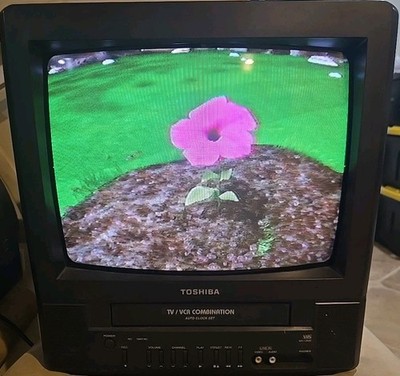 Toshiba MV13M2 13'' CRT TV VCR Combo Retro Gaming ¹ - TESTED WORKING