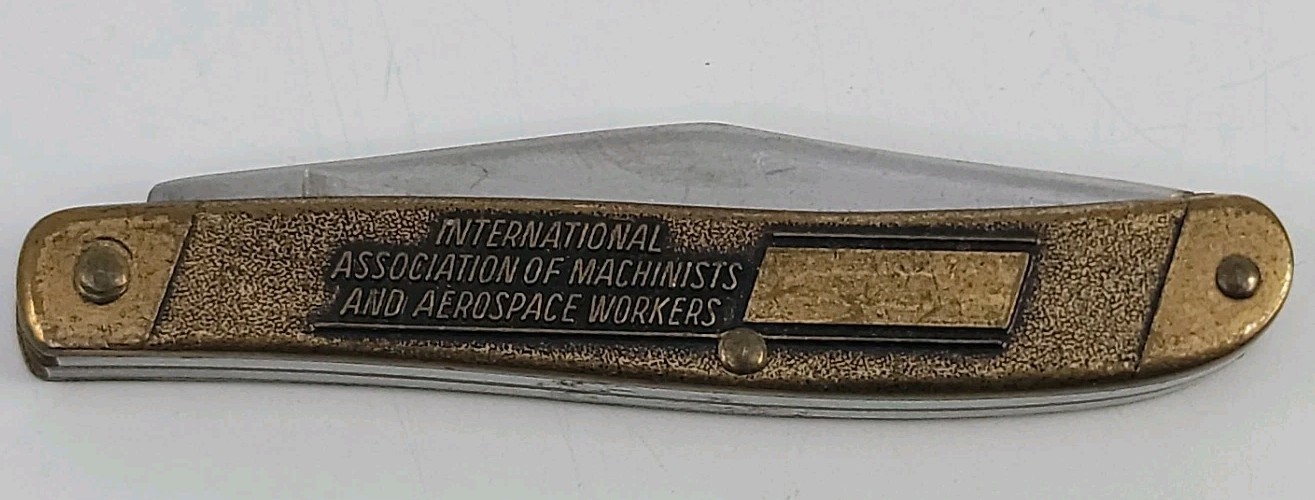 Kutmaster Pocket Knife International Association of Machinists & Aerospace Vtg