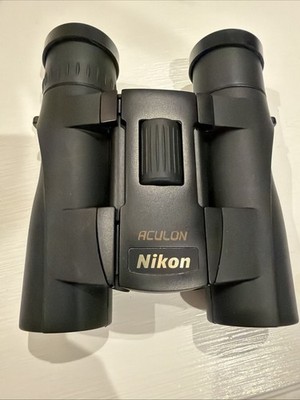 NIKON Aculon A30 10x25 Binoculars, Black (8263)