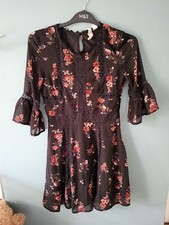 H&M Size 8 Black Red Floral Lace Short Sleeve Dress (823/198/v)