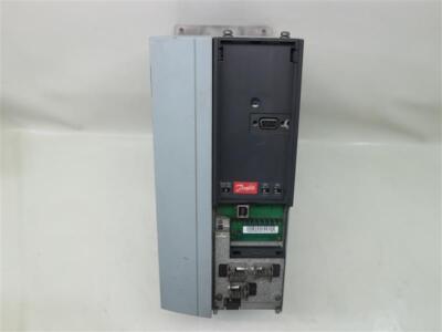 Danfoss VLT FC-301P5K5T4E20H2XGXXXXSXXXXAXBXCXXXXDX Drive w/ Missing Cover