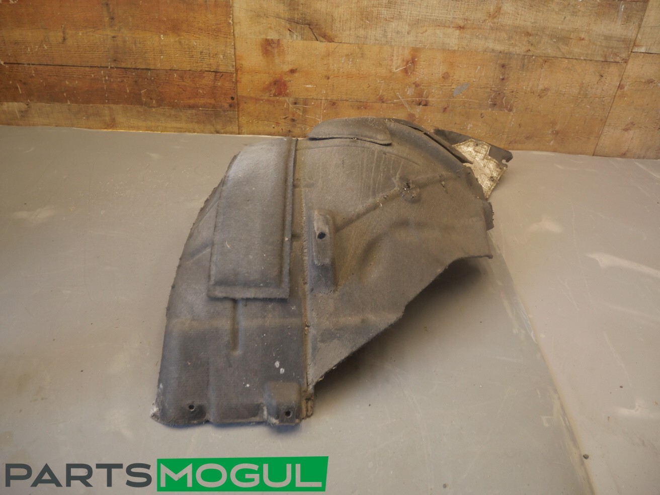 2014-2021 MASERATI QUATTROPORTE FRONT RIGHT REARWARD INNER FENDER LINER OEM
