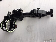AXION  DR 1 BOWSIGHT , SINGLE PIN , REAR DRIVE ELEVATION ADJUST , MICRO WINDAGE