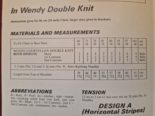 Wendy - DK - Mother and Daughter Tabards - Original Knitting Pattern K122 - Picture 2 of 2