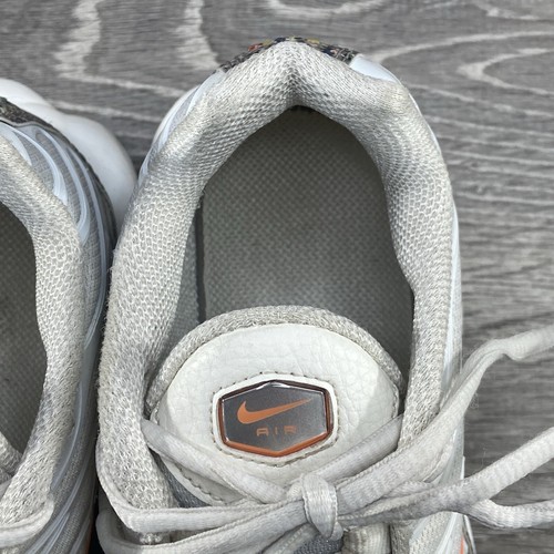 Nike Air Max Plus Tn Boys Size 5.5 Y White Athletic Running Shoes Orange White - Picture 8 of 10