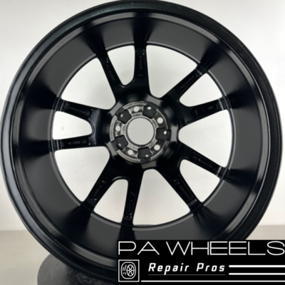 ｍ Multi-spoke wheel, 53.3 cm (21-inch), High-sheen finish
