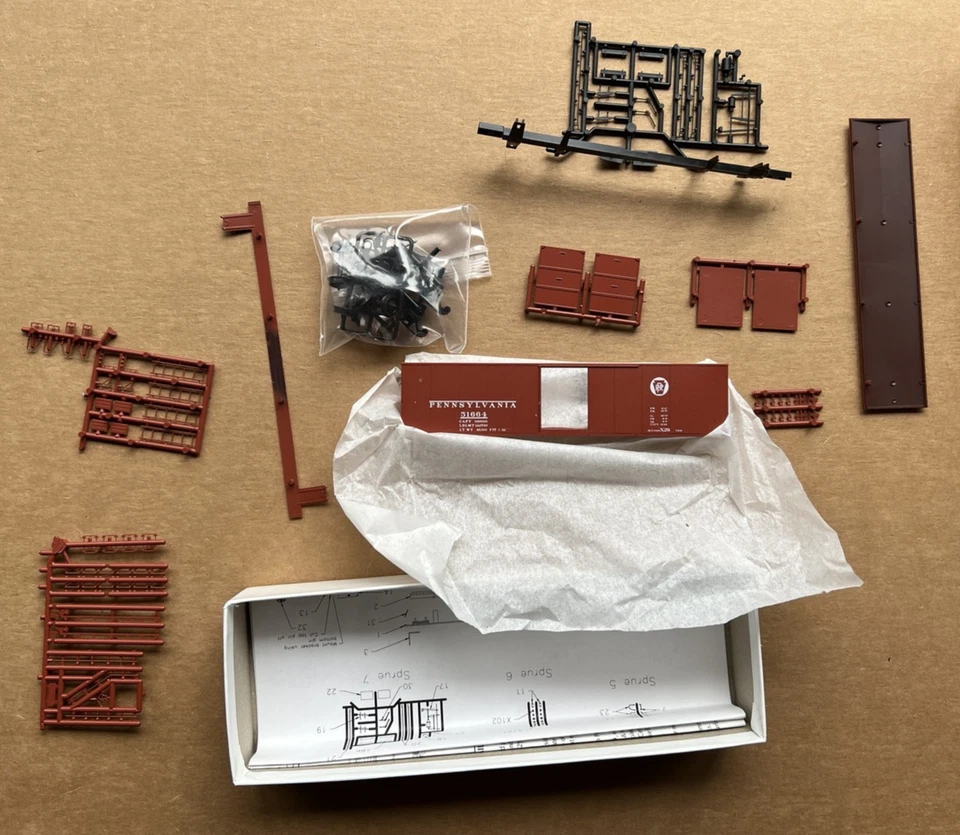 NIB Red Caboose HO Scale RC-7010-7 PRR X-29 Box Car Circle Herald #51664 - Image 3 of 4