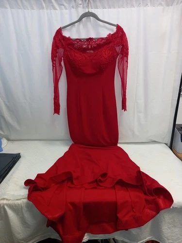 ❤️ Pia Michi Red Sequin Bardot Style Evening Prom Dress Size 10 Pre Loved