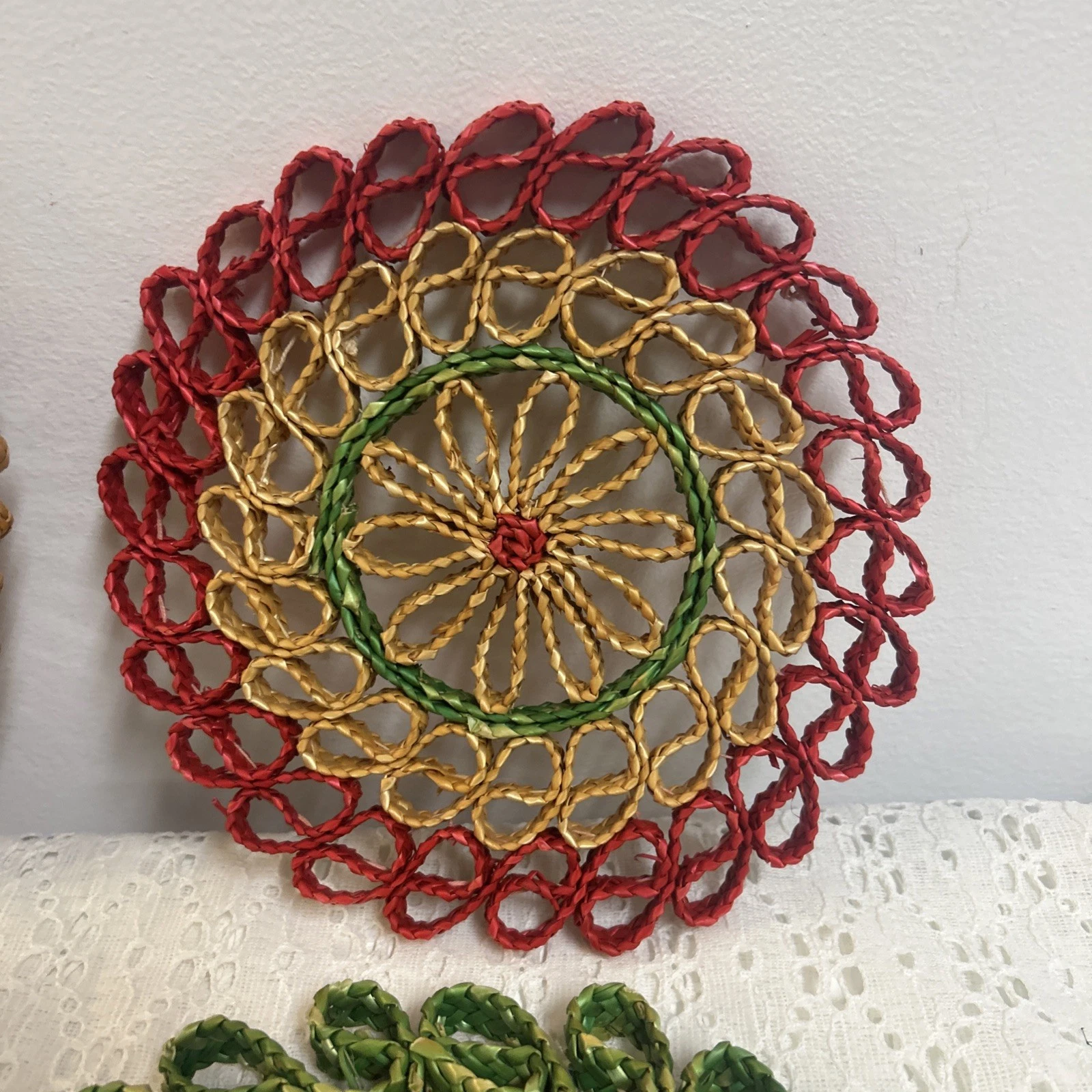 Vintage Hand Woven Straw Colorful Hot Pads Trivets Set Of 4 MCM 1970s Boho Retro image 9