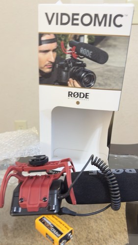Rode VideoMic Compact DSLR On-Camera Shotgun Microphone - Excellent Condition - Picture 8 of 10