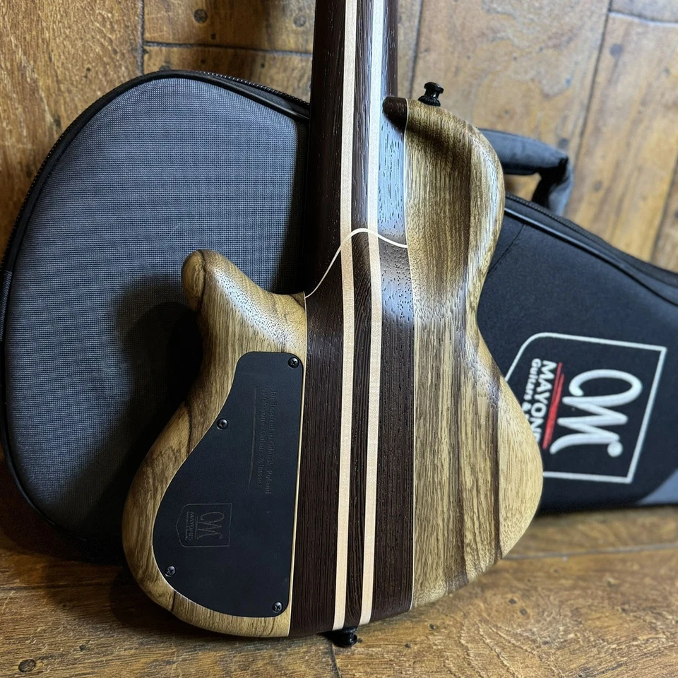 Bajo compacto MAYONES Cali 4 de JAPÓN Foto 4 de 4