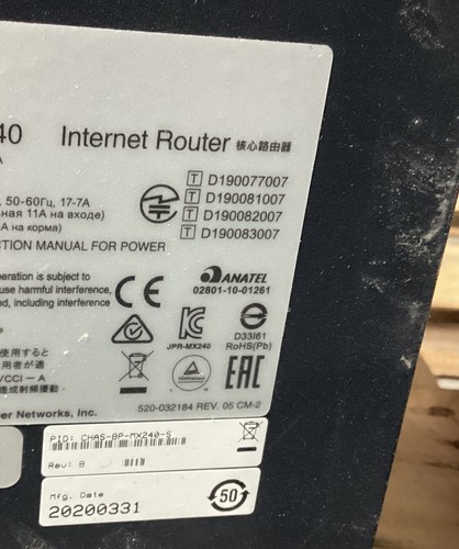 Juniper CHAS-BP-MX240-S Chassis x2 PSU - Picture 2 of 5