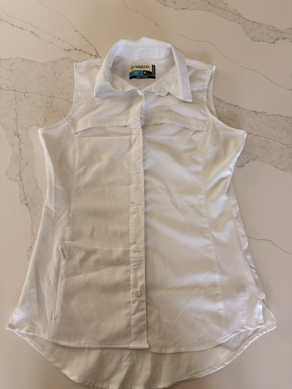 Women’s Extra Small White Magellan Overcast Vest Style Top