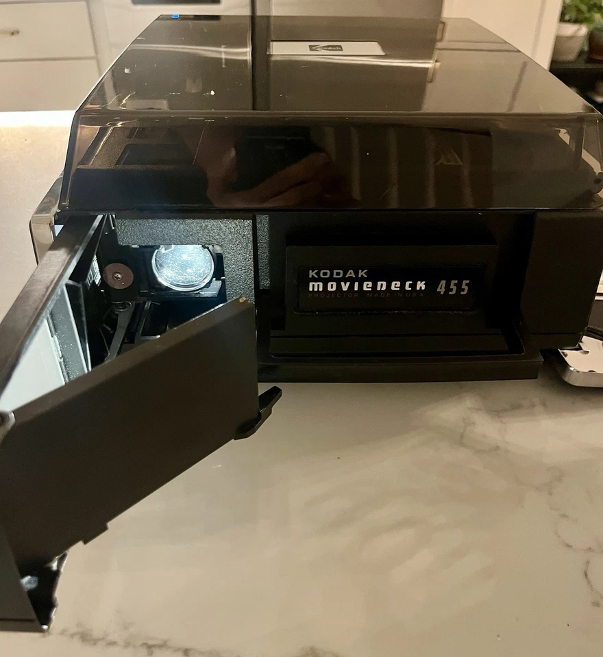 De colección 1976 Kodak MovieDeck #455 Super8, proyector de películas de 8 mm y manual. ¡Funciona!! Foto 3 de 4
