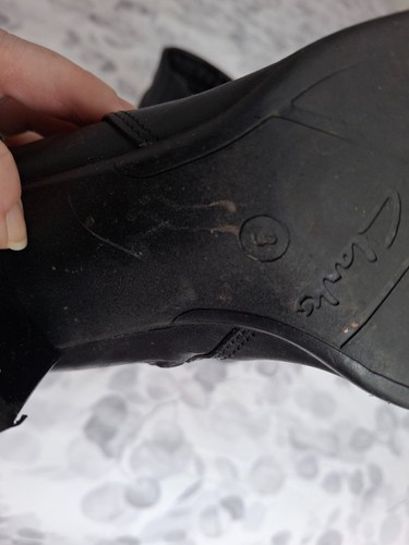 Ladies ankle boots black leather from Clarks size 3 with inside ankle zip block - Picture 6 of 6