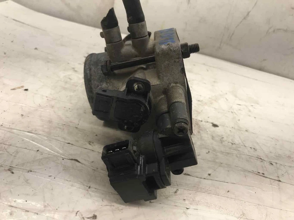 1999-2001 Hyundai Sonata 2.5L Throttle Body Assembly OEM - Изображение 4 из 4