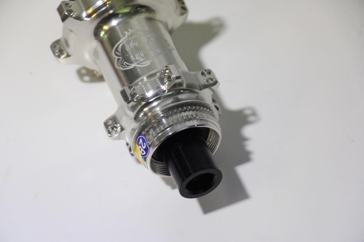 TUNE Carbon-Alloy Prince and Princess ULImited Hub Set XDR TUNE Carbon-Alloy Prince and Princess ULImited Hub Set XDR