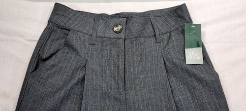 Wild Fable Women's Pinstripe High-Waist Pleated Pants Size 4 NWT - Picture 2 of 10