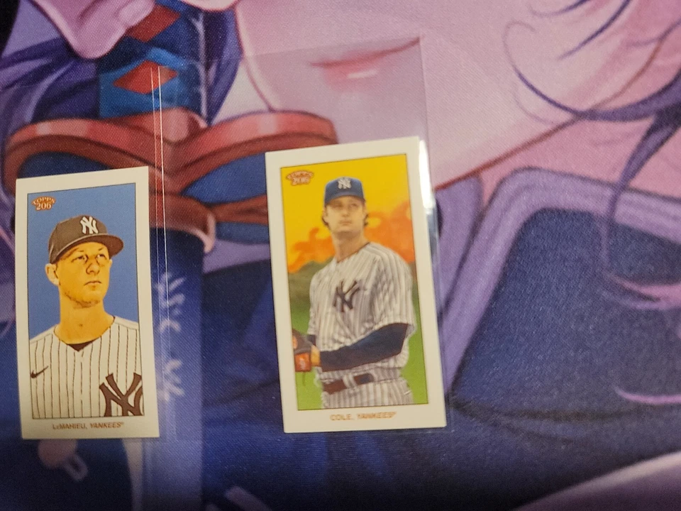 Lot 2 2020 Topps 206 Online Mini NY Yankees Card Gerrit Cole DJ LeMahieu SP RARE - Image 3 of 4