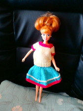 Puppenkleidung handgestrickter Rock & Top für Barbie / Sindy Typ Puppe