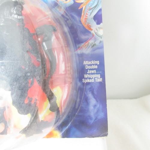 KENNER ACTION FIGURE ALIEN QUEEN w/DEADLY CHEST HATCHLING ALIENS NEW - Picture 4 of 7