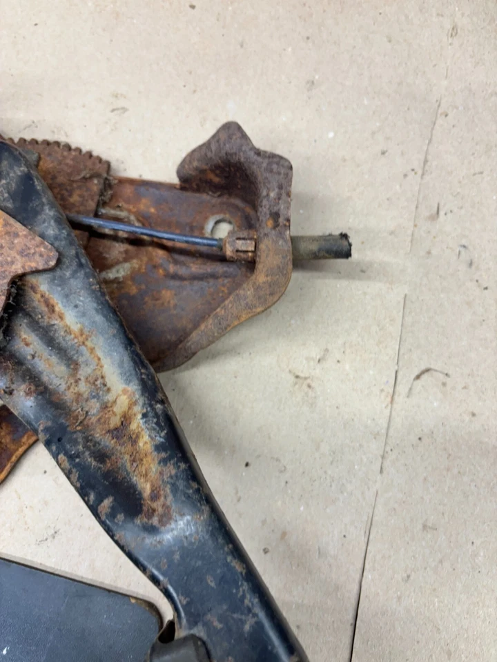 Ford F150 1992 93 1994 F250 F350 Bronco montaje de pedal de freno de emergencia estacionamiento eléctrico Foto 3 de 4