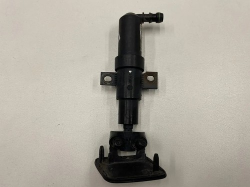 VW PASSAT B6 3C2 Scheinwerferwaschanlage links 1307030327 1.90 Diesel 34094642