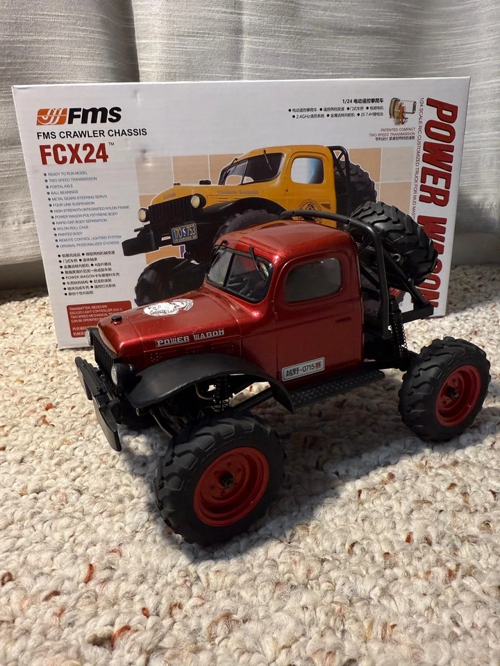FMS 1:24 FXC24 Power Wagon RTR 4WD RC Crawler Truck – Used, Excellent Condition - Image 4 of 4